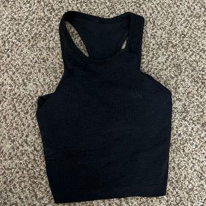 Lululemon Ebb to Street cropped tank!!